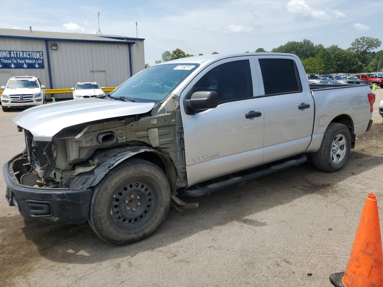 Lot #2771391473 2017 NISSAN TITAN S