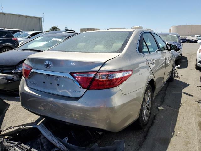 VIN 4T1BF1FK4HU689112 2017 Toyota Camry, LE no.3