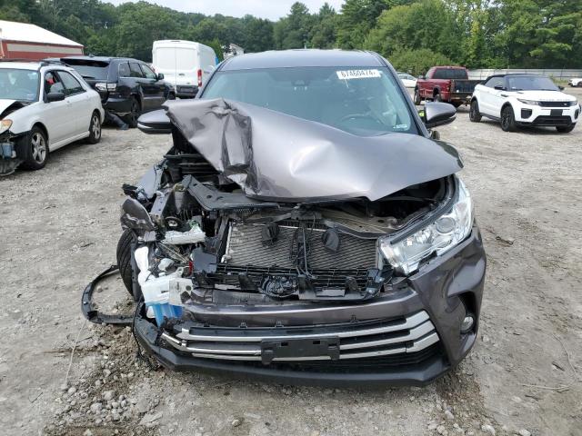 VIN 5TDBZRFH7KS736465 2019 Toyota Highlander, LE no.5