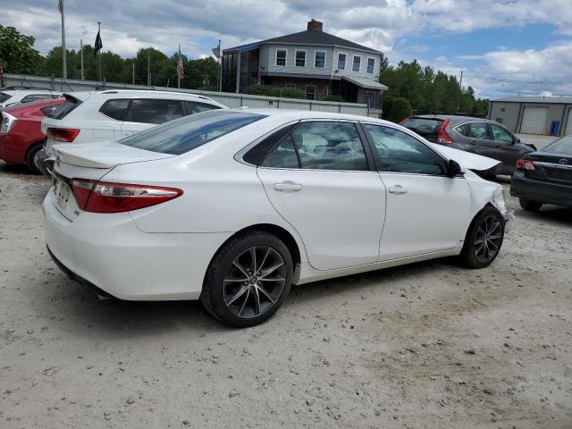 VIN 4T1BF1FK9FU944771 2015 Toyota Camry, LE no.3