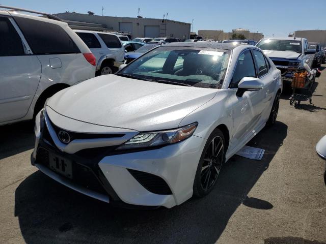 VIN 4T1B61HK6JU025185 2018 Toyota Camry, Xse no.1