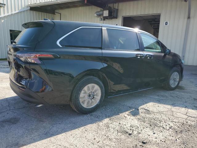 VIN 5TDKRKEC8RS196325 2024 Toyota Sienna, LE no.3