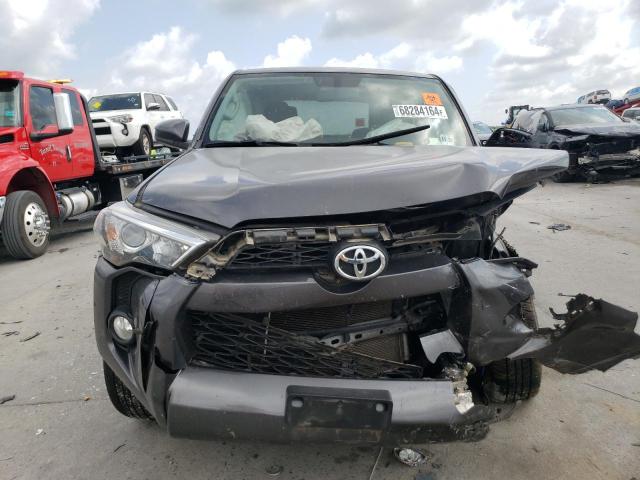 2018 TOYOTA 4RUNNER SR - JTEBU5JR8J5606508