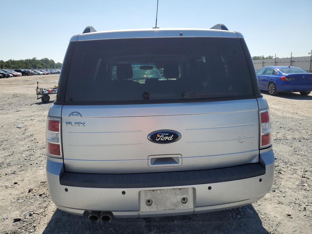 Lot #2907464071 2010 FORD FLEX SE