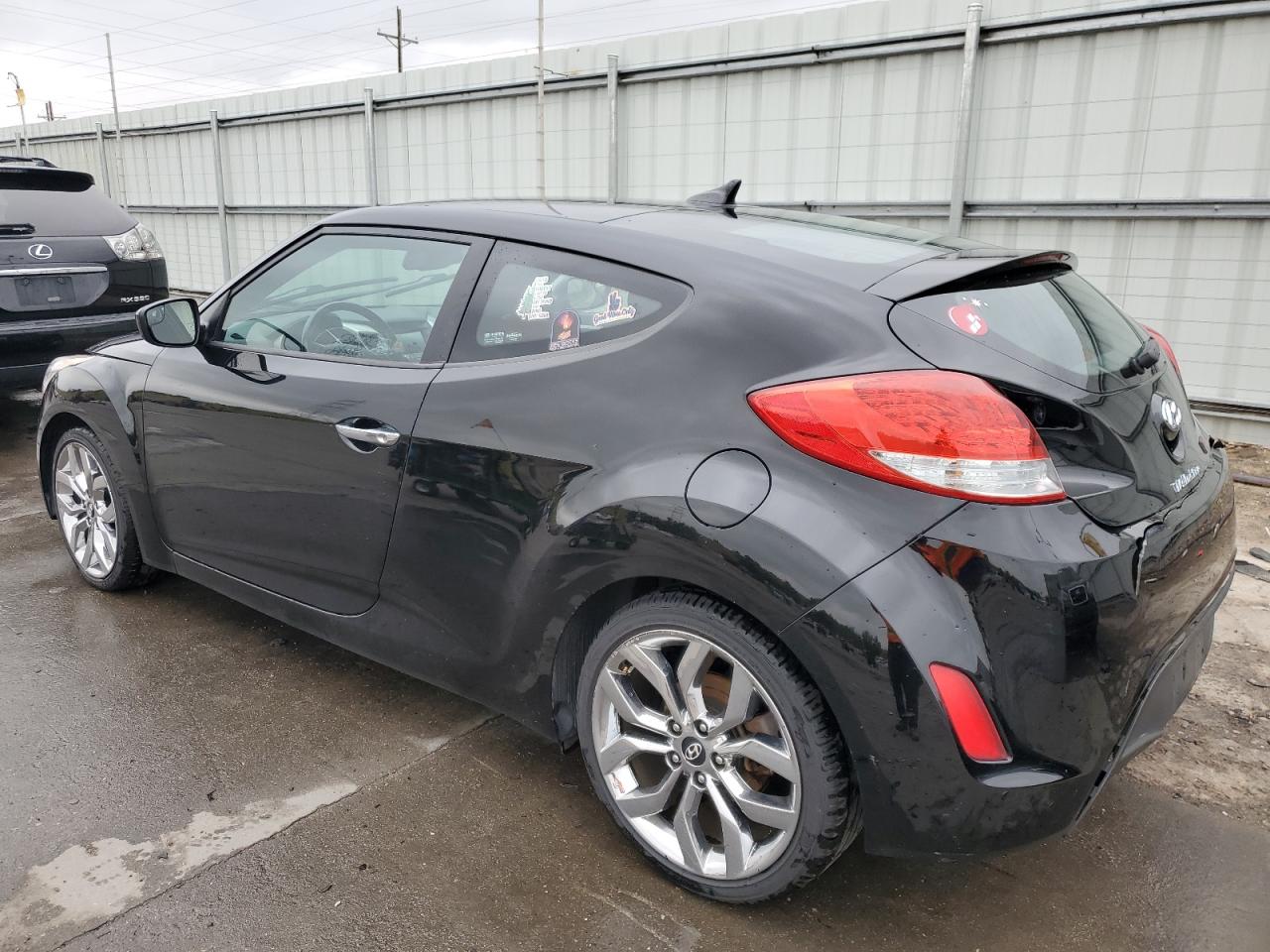 Lot #2979461695 2015 HYUNDAI VELOSTER