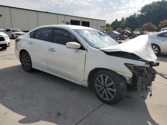 VIN 1N4AL3AP2FC284432 2015 Nissan Altima, 2.5 no.4