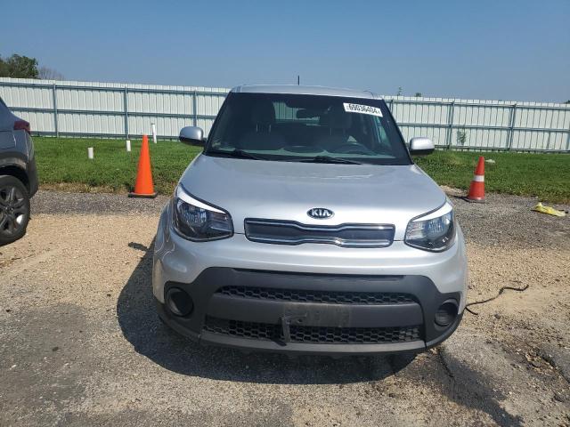 VIN KNDJN2A29H7421381 2017 KIA Soul no.5