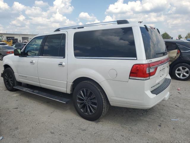 VIN 5LMJJ3HT4FEJ14119 2015 Lincoln Navigator, L no.2