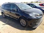 TOYOTA SIENNA LE photo