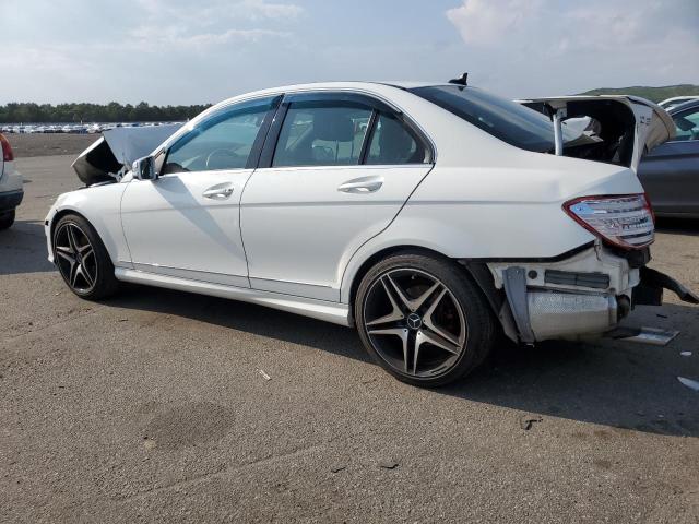 VIN WDDGF8ABXEA913447 2014 Mercedes-Benz C-Class, 3... no.2