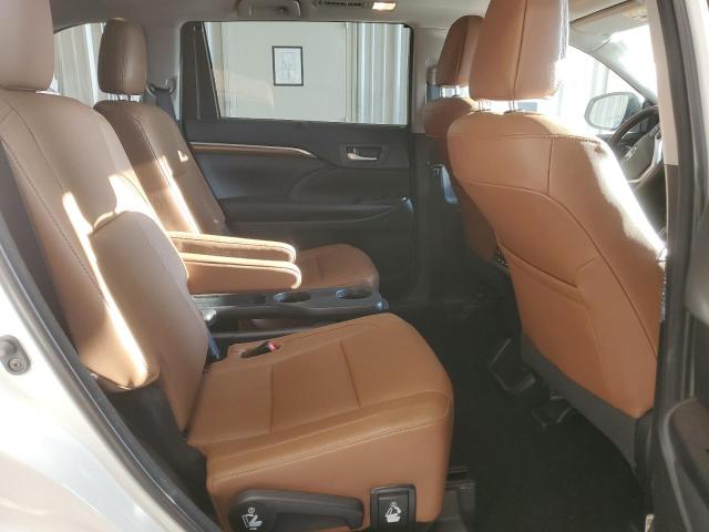 2018 TOYOTA HIGHLANDER - 5TDDZRFH2JS809751