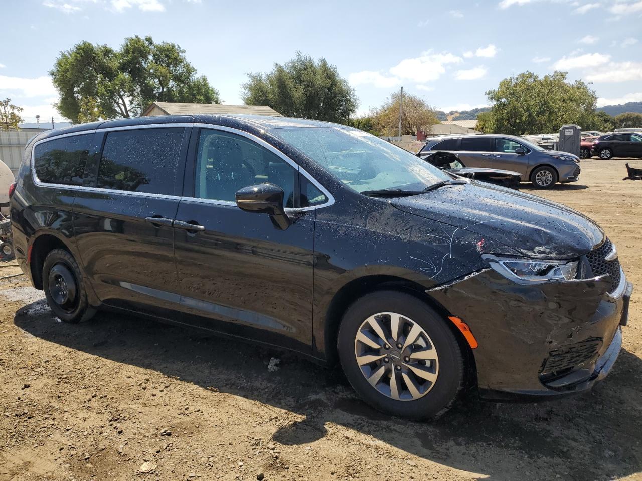 Lot #2786538604 2024 CHRYSLER PACIFICA H