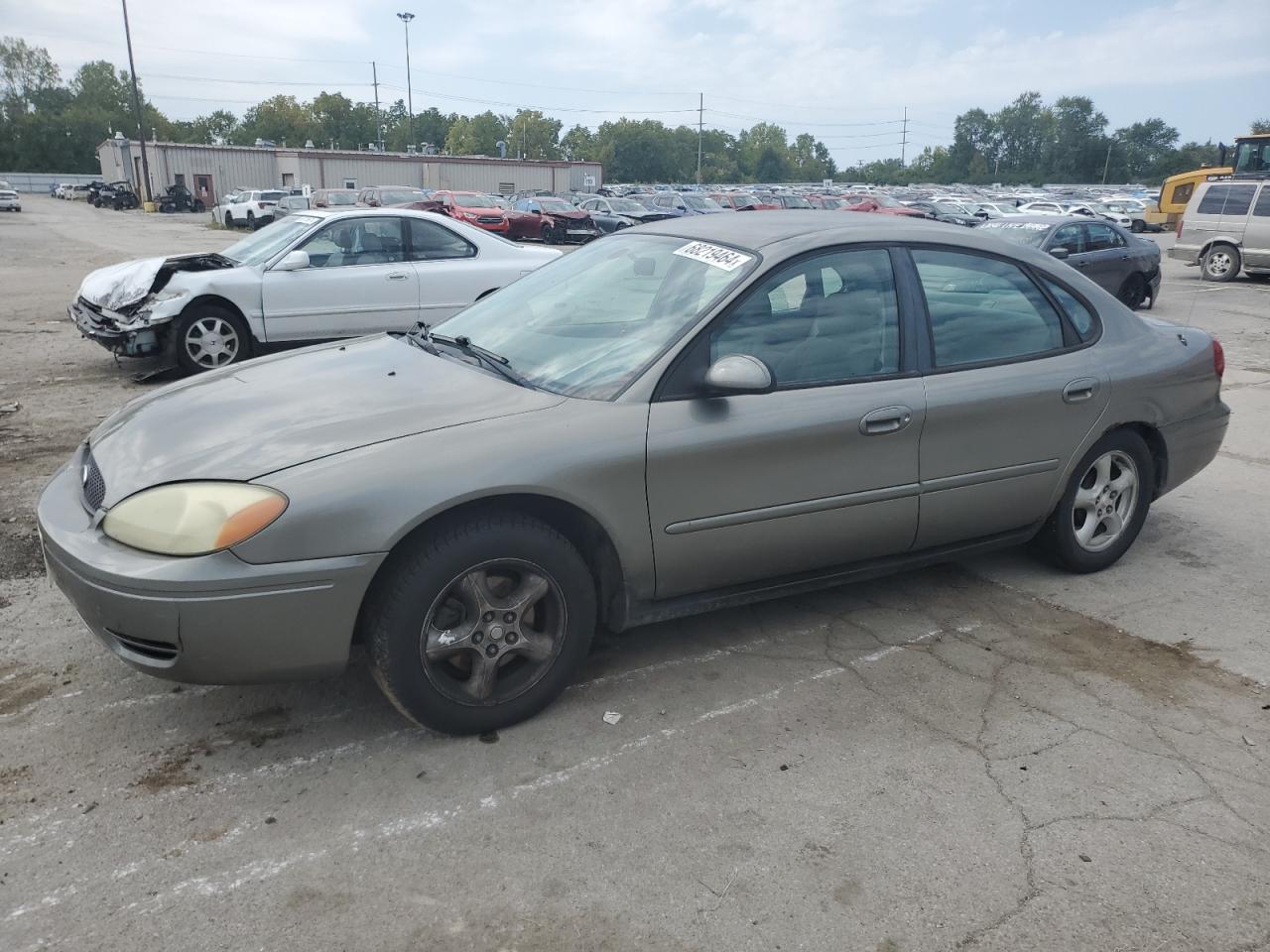 Lot #2845871240 2004 FORD TAURUS SE