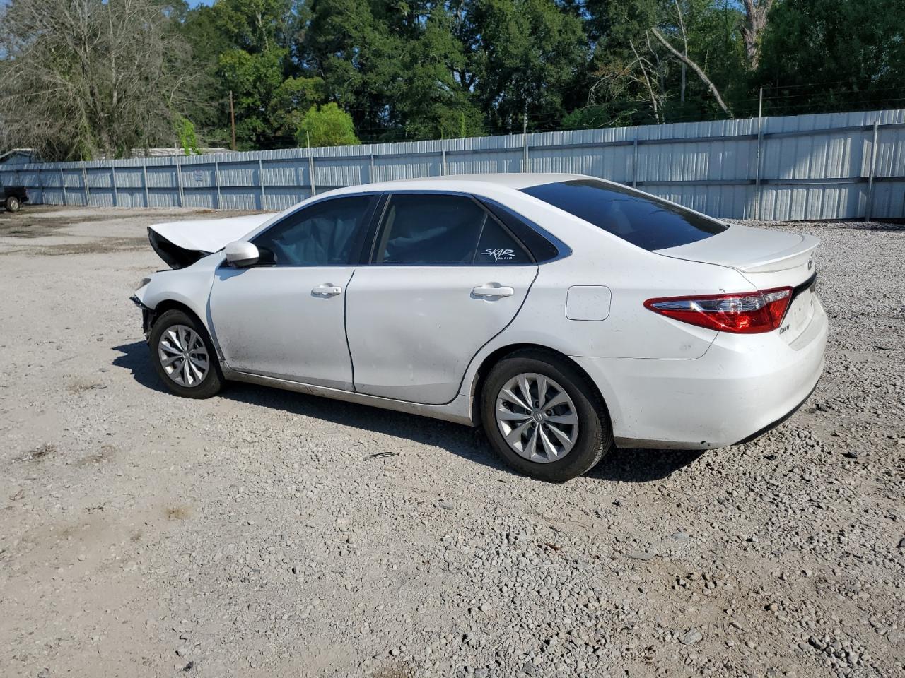 Lot #3009124245 2015 TOYOTA CAMRY LE