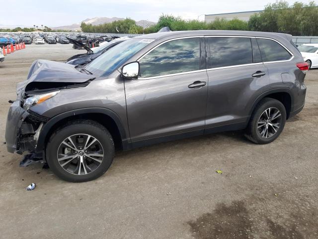 2019 TOYOTA HIGHLANDER LE 2019