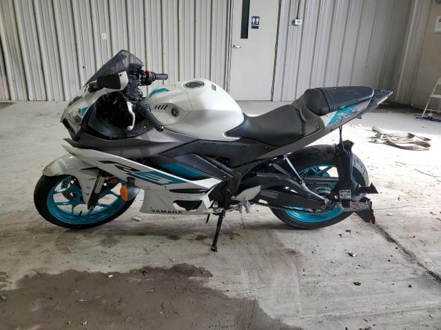 2024 YAMAHA YZFR3 A MH3RH18Y9RK016572