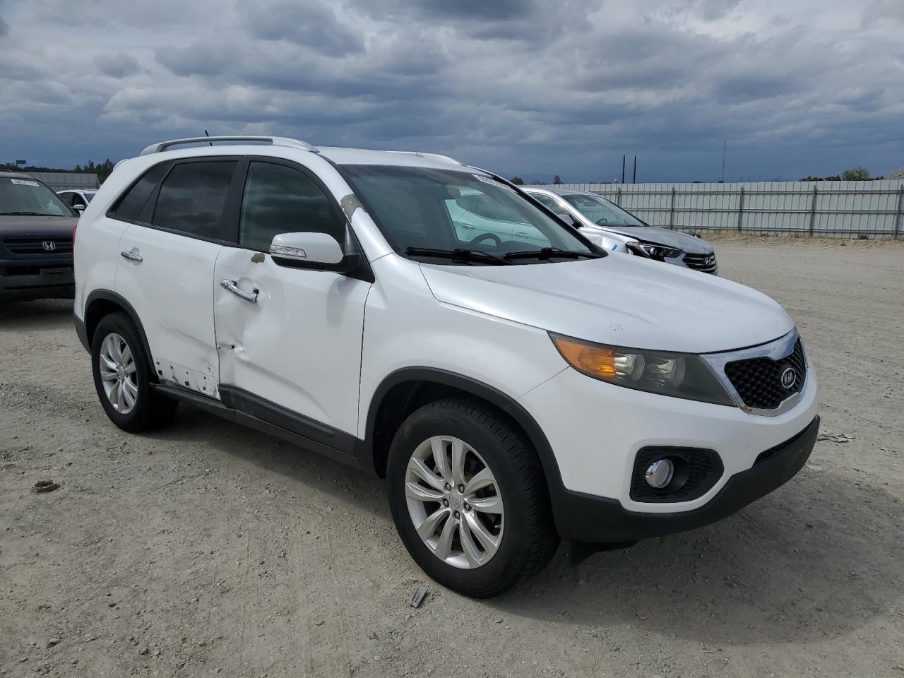 Lot #2828477958 2011 KIA SORENTO EX