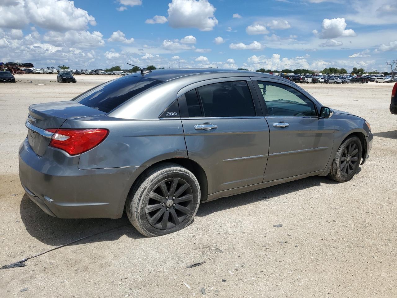 Lot #2791944765 2013 CHRYSLER 200 LIMITE