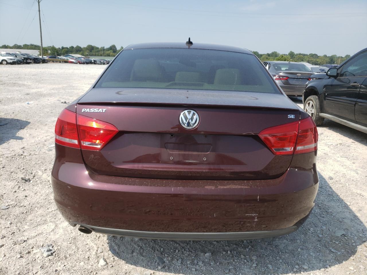 Lot #2869744108 2013 VOLKSWAGEN PASSAT SE