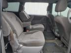 TOYOTA SIENNA LE photo