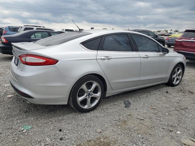 VIN 3FA6P0H70FR142869 2015 Ford Fusion, SE no.3