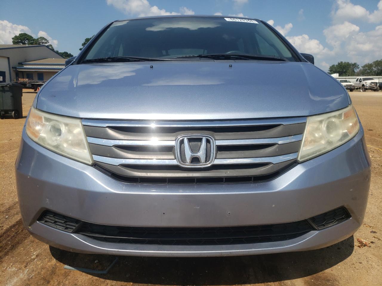 Lot #2943101473 2013 HONDA ODYSSEY EX