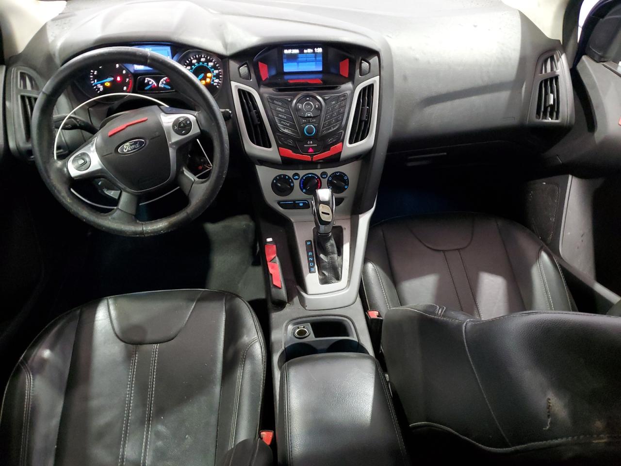 2014 Ford FOCUS, SE