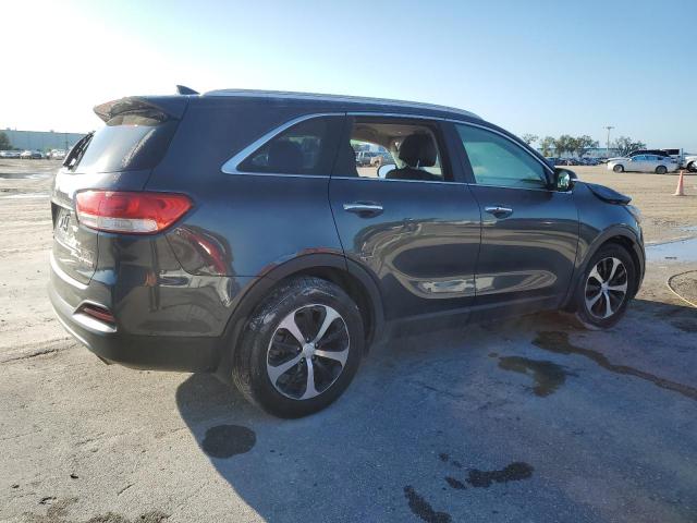 2017 KIA SORENTO EX - 5XYPH4A16HG330012