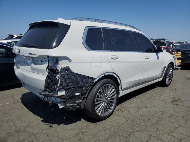 VIN 5UXCW2C06N9J14802 2022 BMW X7 no.3