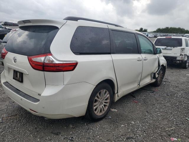 VIN 5TDYZ3DC6HS773546 2017 Toyota Sienna, Xle no.3