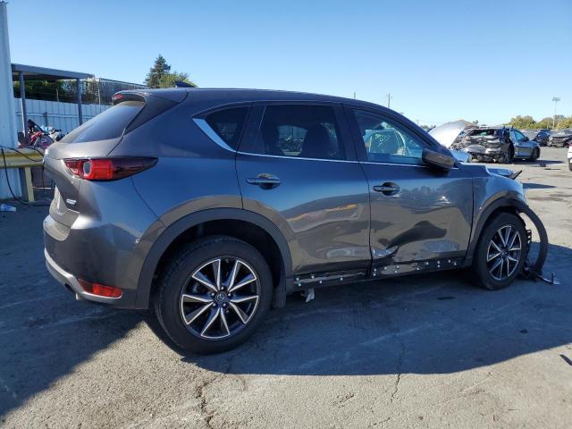 VIN JM3KFACM8J1440420 2018 Mazda CX-5, Touring no.3