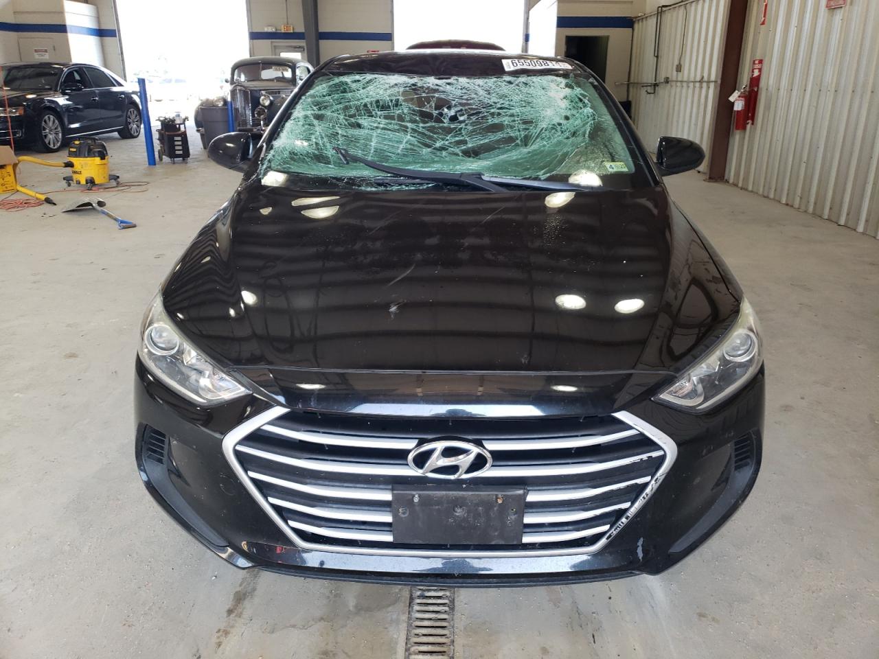 Lot #2909575331 2018 HYUNDAI ELANTRA SE