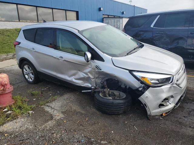 2019 FORD ESCAPE SE - 1FMCU9GD2KUA96896