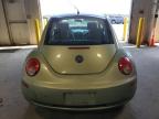 VOLKSWAGEN NEW BEETLE photo