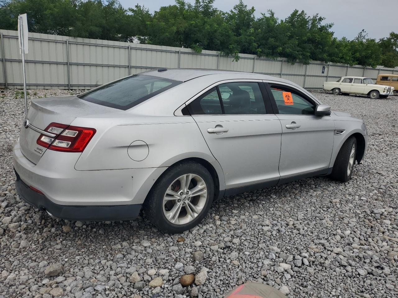 Lot #3024324081 2014 FORD TAURUS SEL