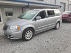 CHRYSLER TOWN & COU photo