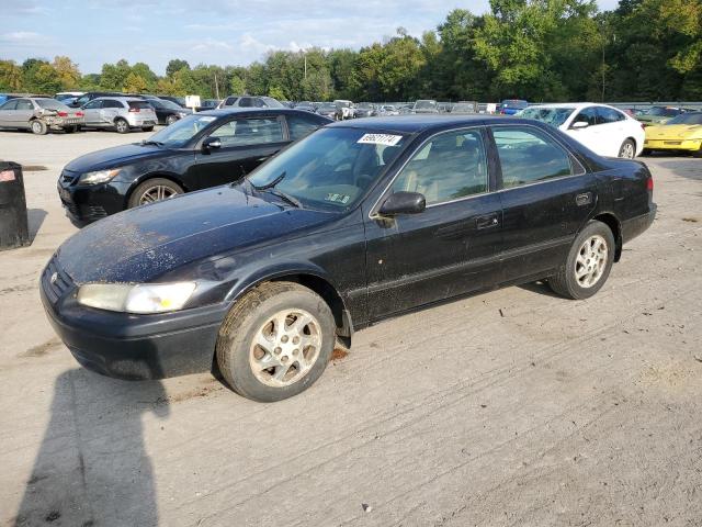 TOYOTA CAMRY CE