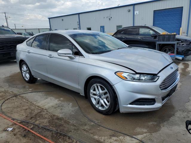 VIN 3FA6P0H76GR327185 2016 Ford Fusion, SE no.4