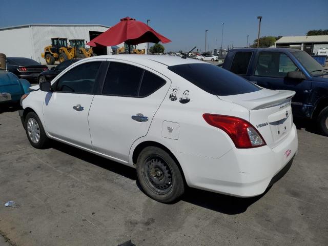 VIN 3N1CN7AP4KL846000 2019 Nissan Versa, S no.2