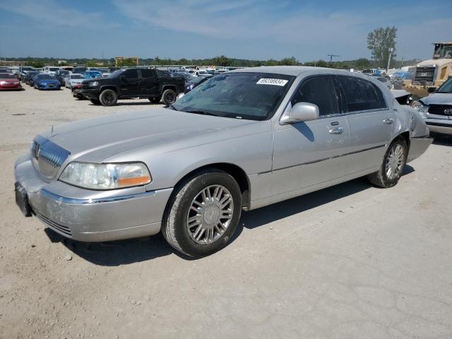 2008 LINCOLN TOWN CAR S #3024989138