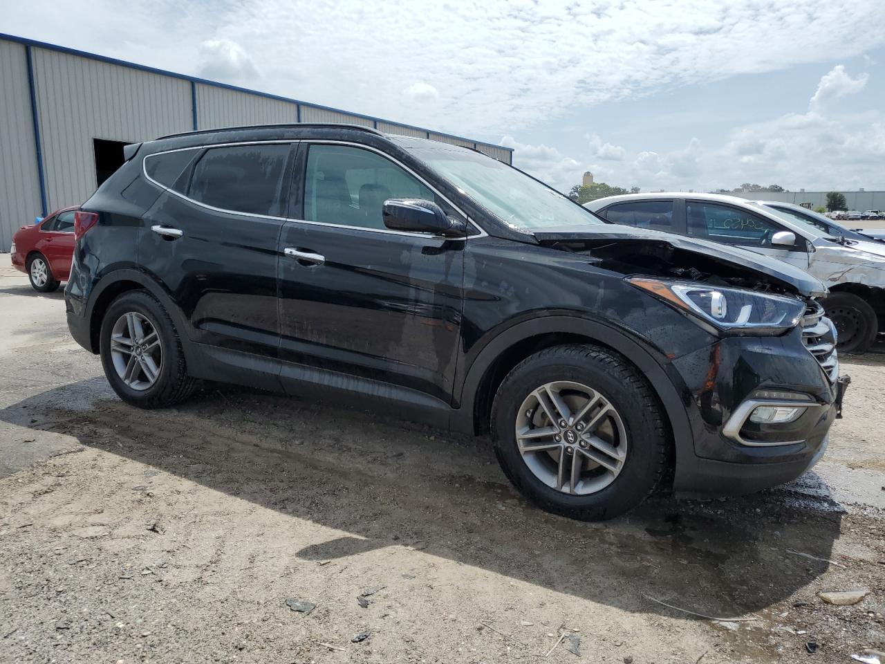 Lot #2756552638 2017 HYUNDAI SANTA FE S