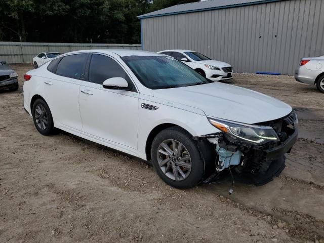 VIN 5XXGT4L36LG445798 2020 KIA Optima, LX no.4