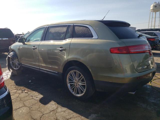 LINCOLN MKT 2013 green  gas 2LMHJ5AT4DBL54176 photo #3