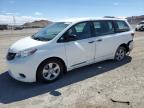 TOYOTA SIENNA photo