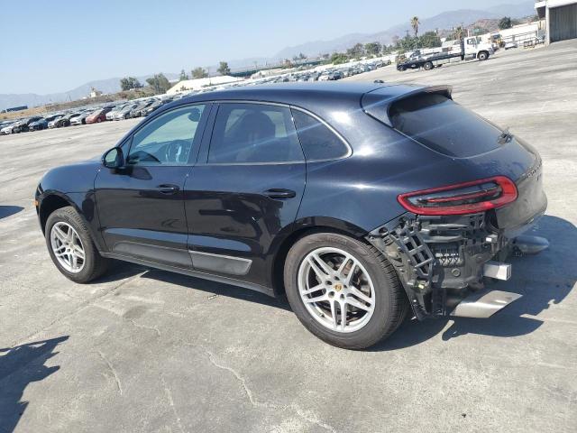 VIN WP1AA2A51JLB07905 2018 Porsche Macan no.2