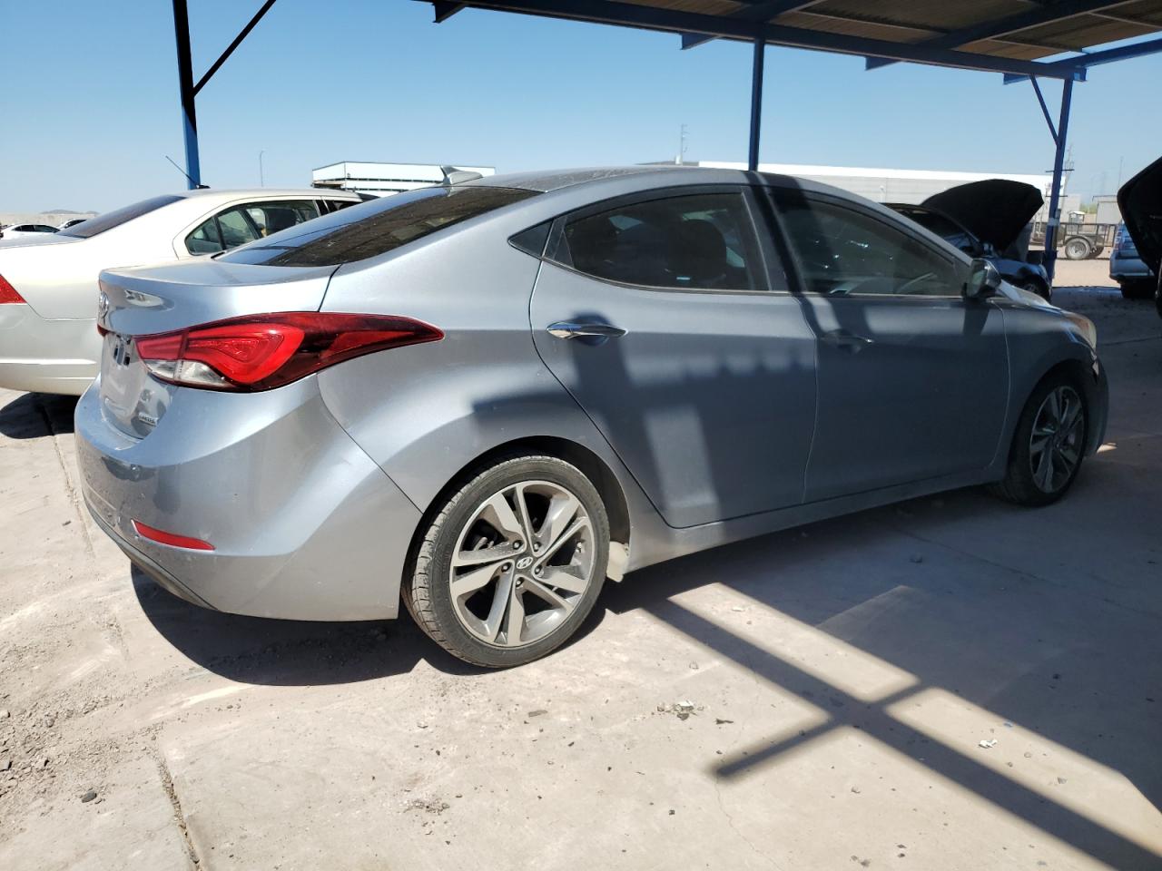 Lot #3317831212 2015 HYUNDAI ELANTRA SE