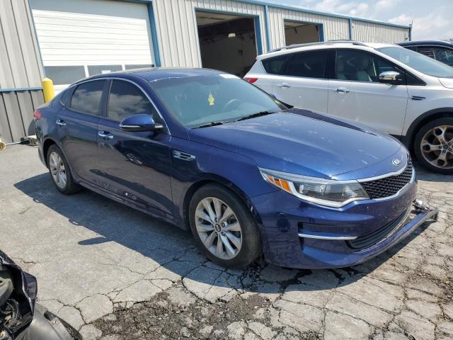 VIN 5XXGT4L30JG267268 2018 KIA Optima, LX no.4