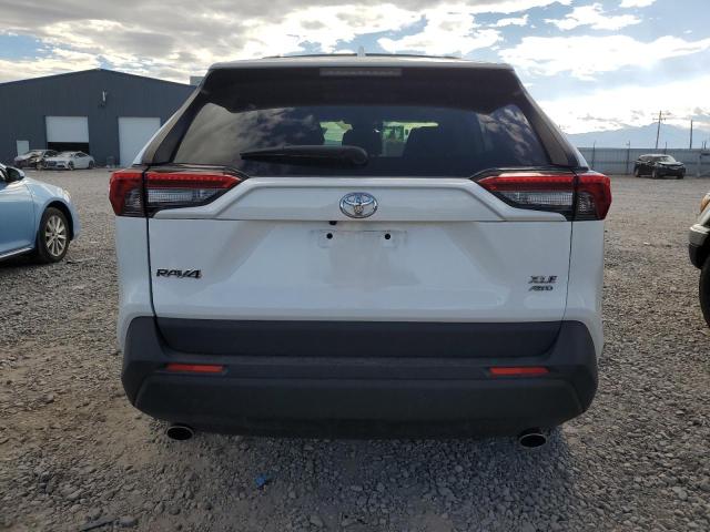 2020 TOYOTA RAV4 XLE - JTMP1RFV9LD529849