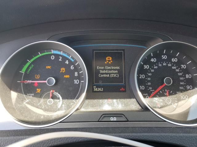 2016 VOLKSWAGEN E-GOLF SE - WVWKP7AUXGW915167