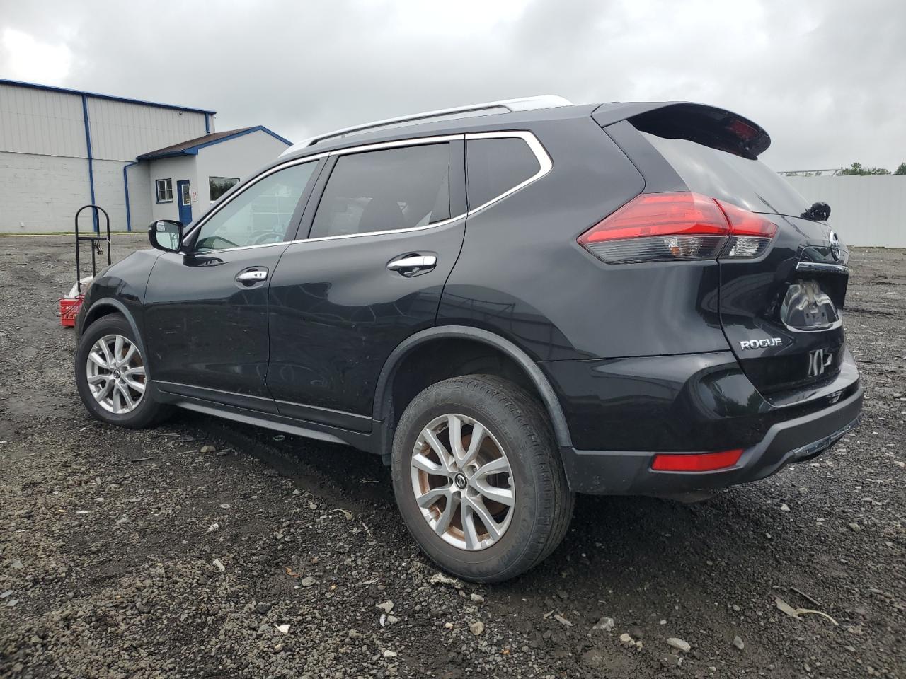 Lot #2818823455 2017 NISSAN ROGUE S